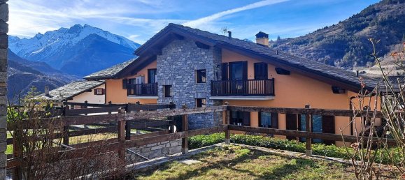 6-Zimmer Doppelhaus in Saint Pierre, Italy, Nr. 85463 41