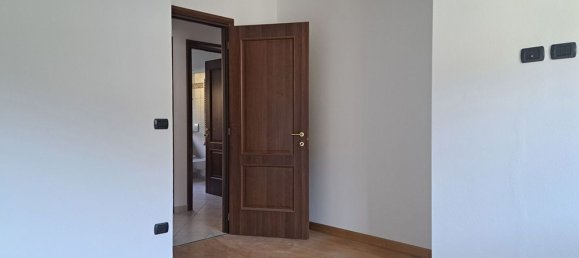 6-Zimmer Doppelhaus in Saint Pierre, Italy, Nr. 85463 23