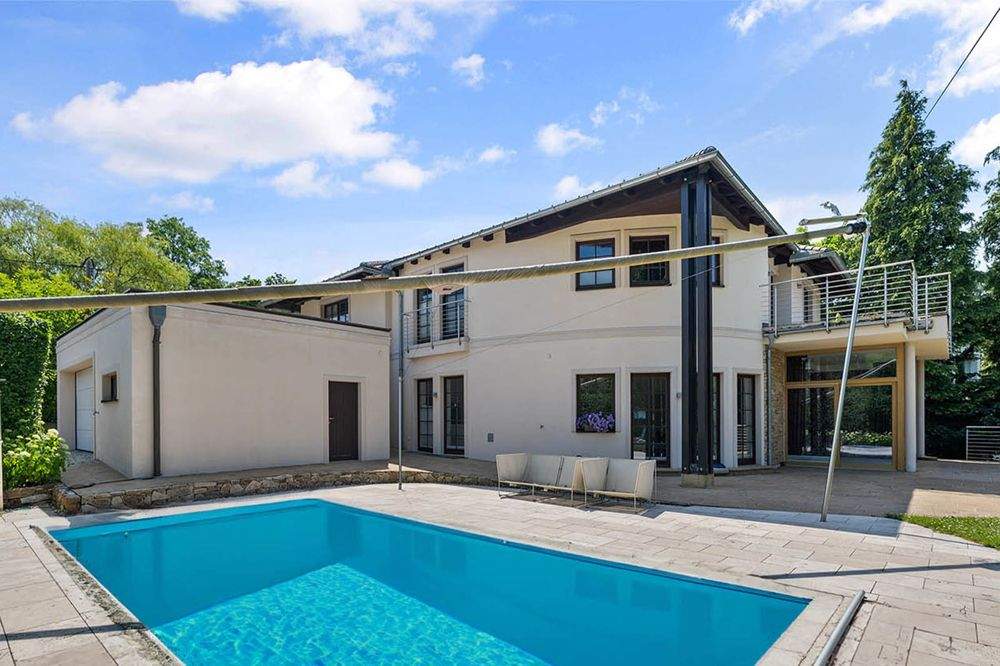 8-salle Villa à Penzing, Austria No. 254959