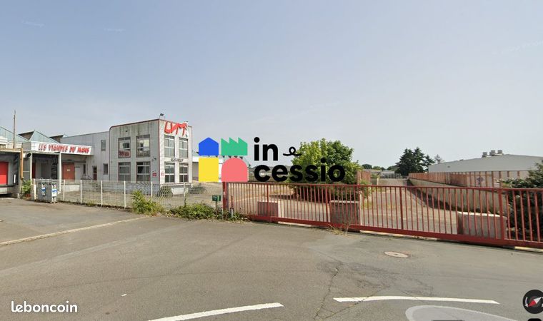  عقار تجاري في Le Mans, France 5700متر مربع رقم 304598