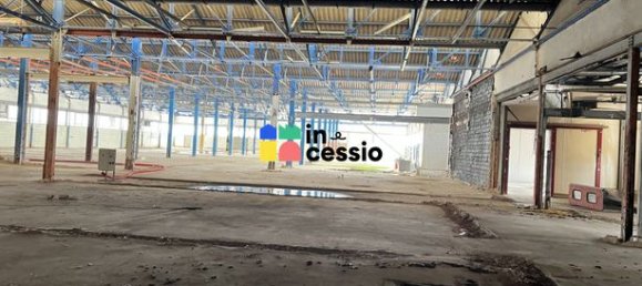  عقار تجاري في Le Mans, France 5700متر مربع رقم 304598 5