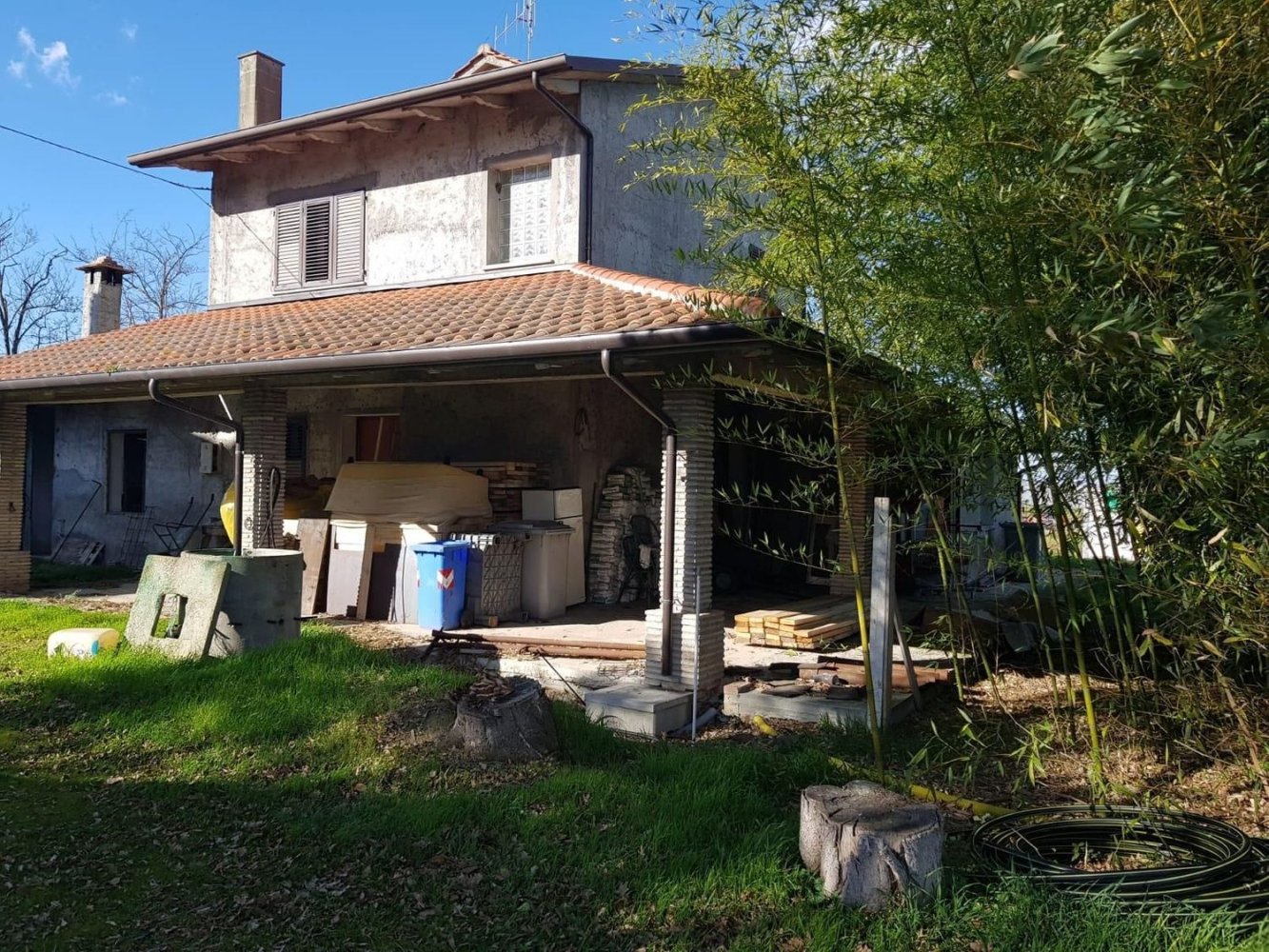 Casa de 7 habitaciónes en Santarcangelo di Romagna, Italy No. 137114