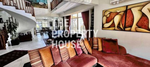 4 bedrooms Commercial property in Agios Tychonas, Cyprus No. 74290 8