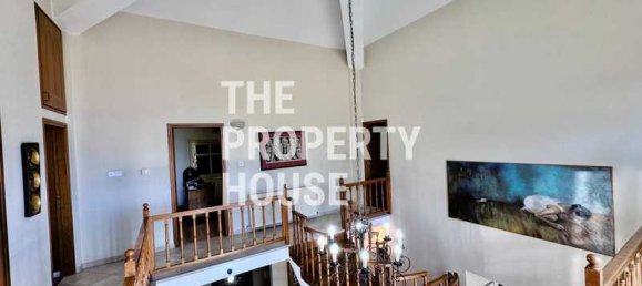 4 bedrooms Commercial property in Agios Tychonas, Cyprus No. 74290 6