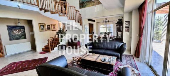 4 bedrooms Commercial property in Agios Tychonas, Cyprus No. 74290 9