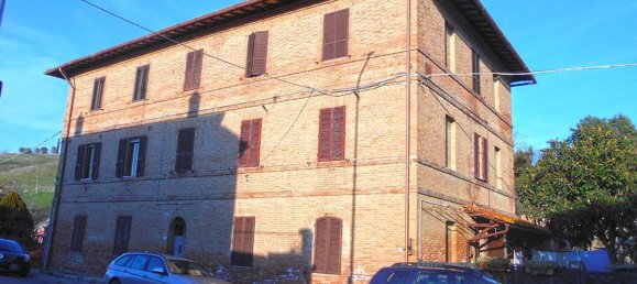 5 rooms Apartment in Castelnuovo Berardenga, Italy No. 200005 4