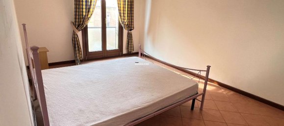 5 rooms Apartment in Modena, Italy No. 38605 17