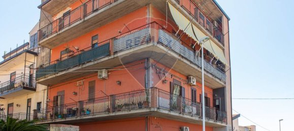 2 Schlafzimmer Wohnung in Misterbianco, Italy, Nr. 326096 27