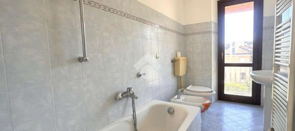 Apartamento de 2 dormitorios en Bussoleno, Italy No. 272018 22
