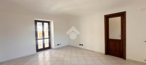 Apartamento de 2 dormitorios en Bussoleno, Italy No. 272018 5