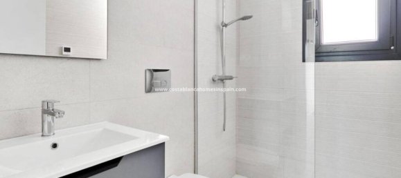 Bungalow T3 em Torrevieja, Spain N.º 89806 62