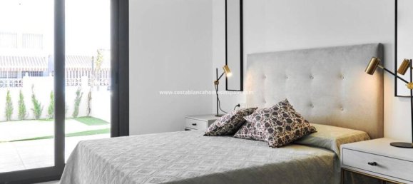 Bungalow T3 em Torrevieja, Spain N.º 89806 75