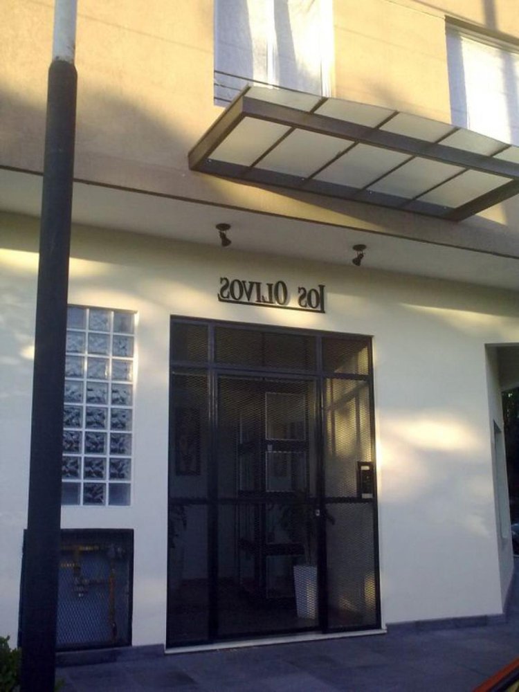 Studio in Jose C. Paz, Argentina No. 92824