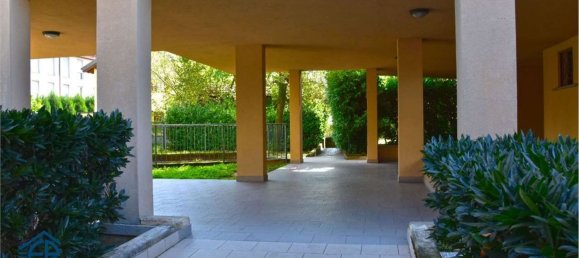 Квартира с 3 спальнями в Монца, Италия № 364341 27