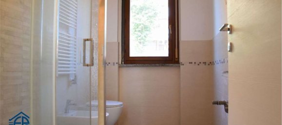 Квартира с 3 спальнями в Монца, Италия № 364341 22