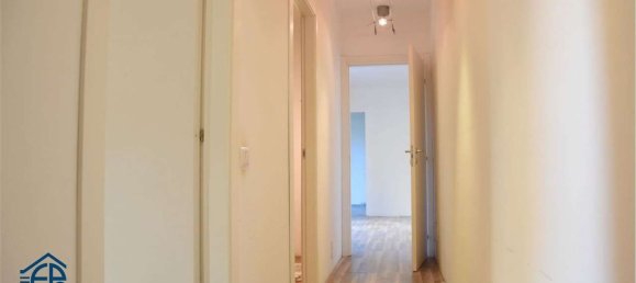 Квартира с 3 спальнями в Монца, Италия № 364341 14