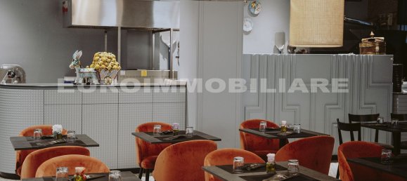 200m² Commercial property in Brescia, Italy No. 145261 4