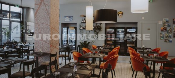 200m² Commercial property in Brescia, Italy No. 145261 3