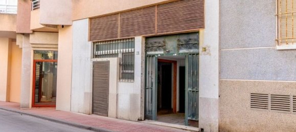 1 Schlafzimmer Gewerbliche Immobilie in Torrevieja, Spain, Nr. 184629 25