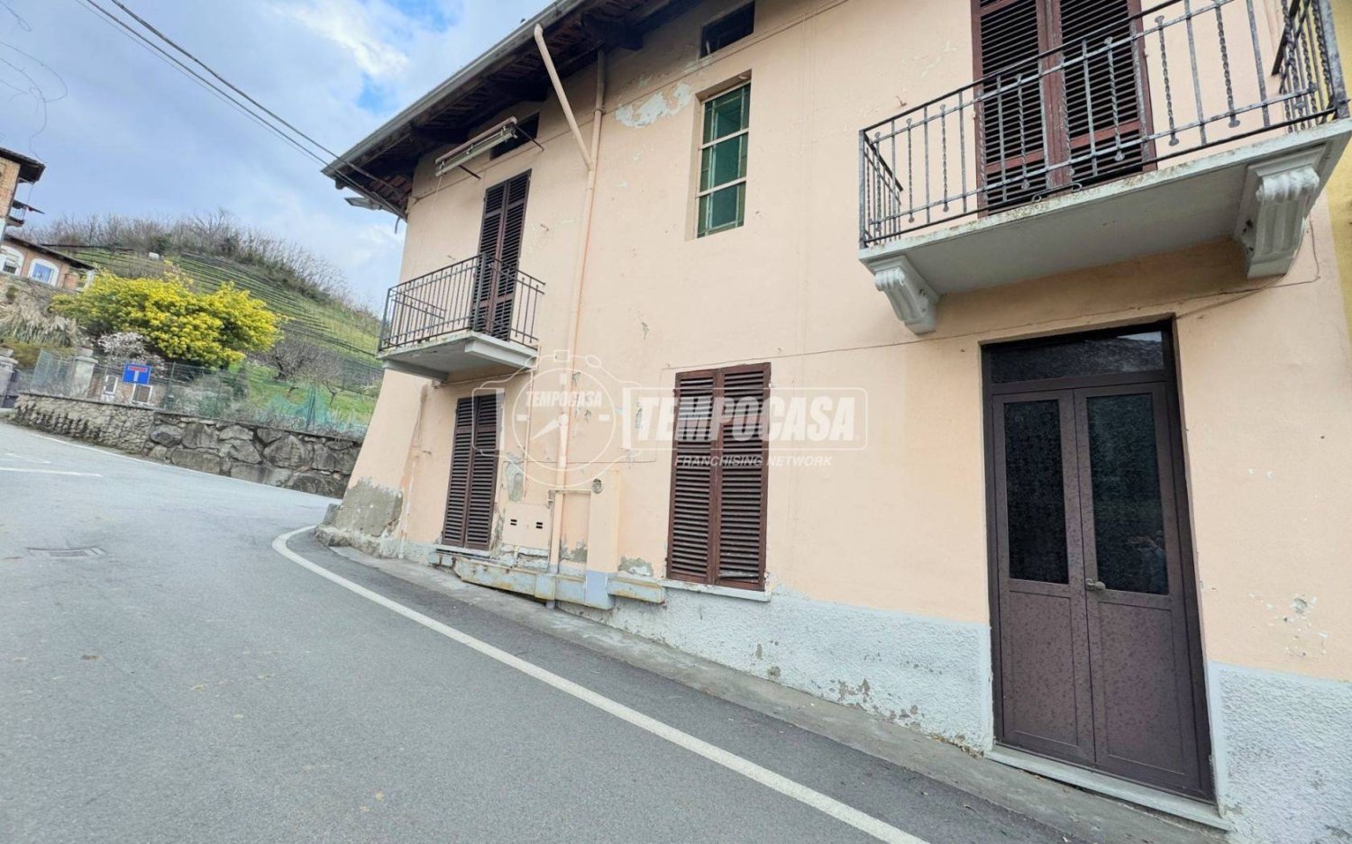 Casa de 3 dormitorios en Valdengo, Italy No. 211811