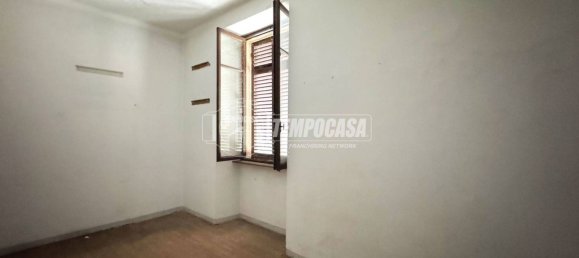 Casa de 3 dormitorios en Valdengo, Italy No. 211811 6