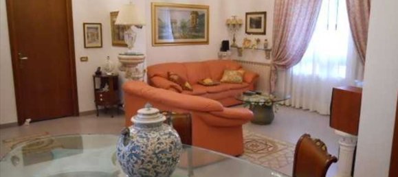 5 rooms Penthouse in Palaia, Italy No. 111535 9