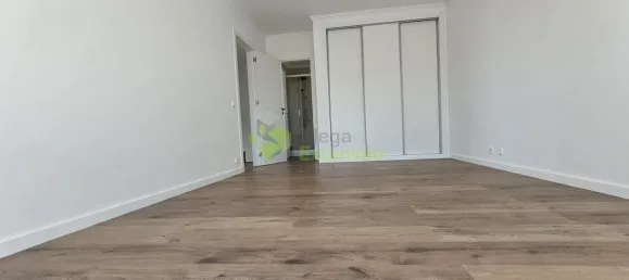 Дом с 4 спальнями в Эрисейра, Португалия № 148666 23