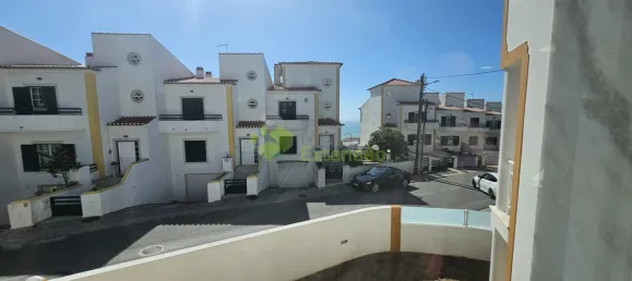 Дом с 4 спальнями в Эрисейра, Португалия № 148666 4