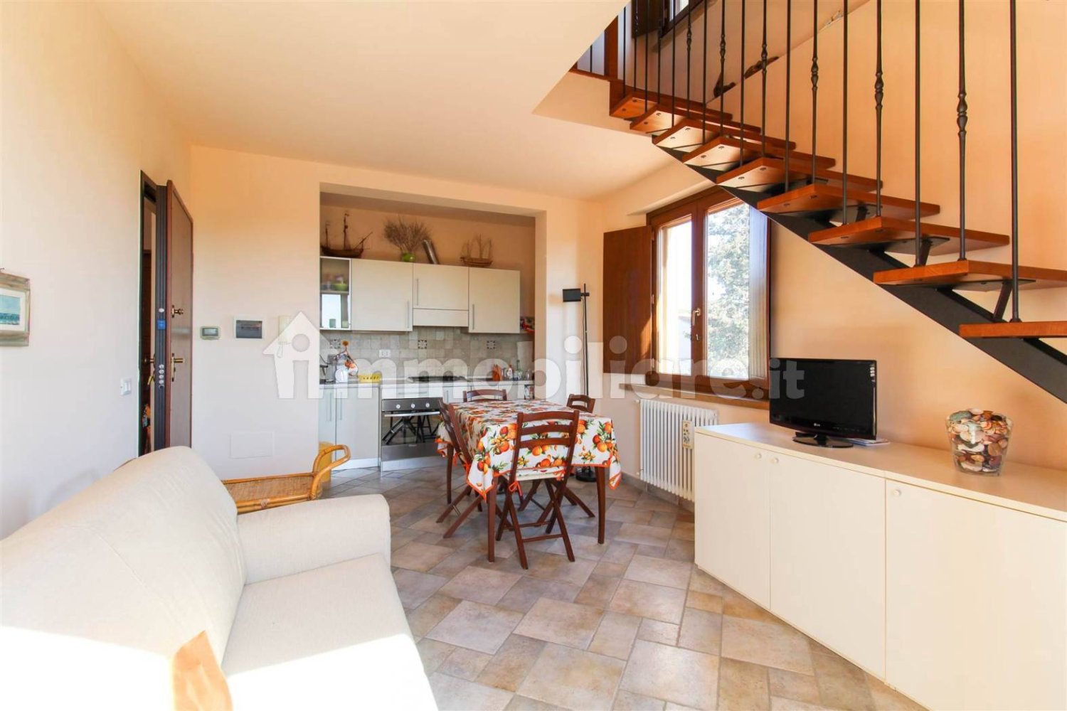 1 bedroom Apartment in Cecina, Italy No. 79806