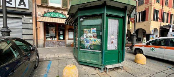 1غرفة عقار تجاري في Chiavari, Italy رقم 377686 5