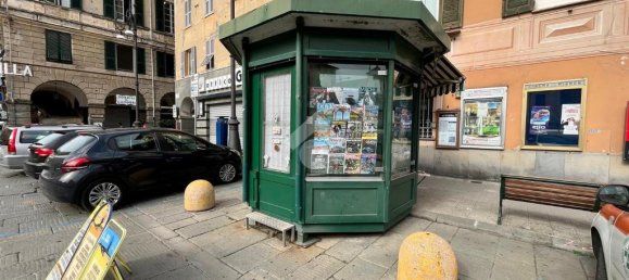 1غرفة عقار تجاري في Chiavari, Italy رقم 377686 2