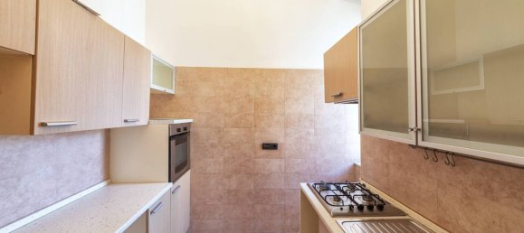 3 bedrooms Apartment in Naples, Italy No. 71492 14