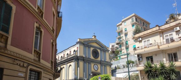 3 bedrooms Apartment in Naples, Italy No. 71492 19