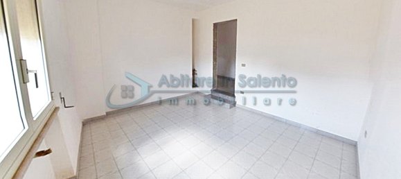 14 rooms Warehouse in Gagliano del Capo, Italy No. 134921 31