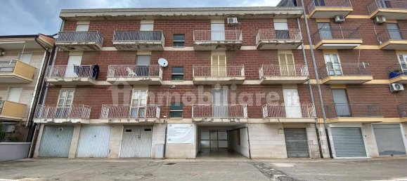 3 Schlafzimmer Wohnung in Apricena, Italy, Nr. 337184 2