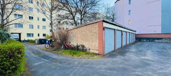 موقف سيارات في Halensee, Germany رقم 333988 9