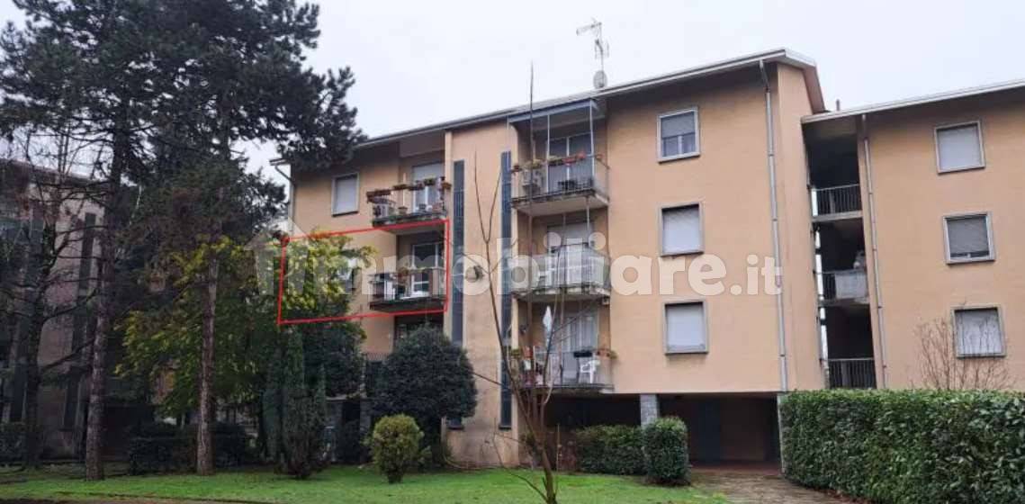 3 غرف نوم شقة في Busto Arsizio, Italy رقم 311997