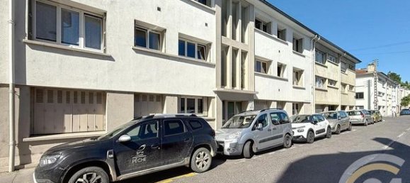 2 bedrooms Apartment in Nancy, France No. 313440 10