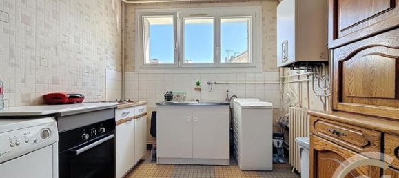 2 bedrooms Apartment in Nancy, France No. 313440 7