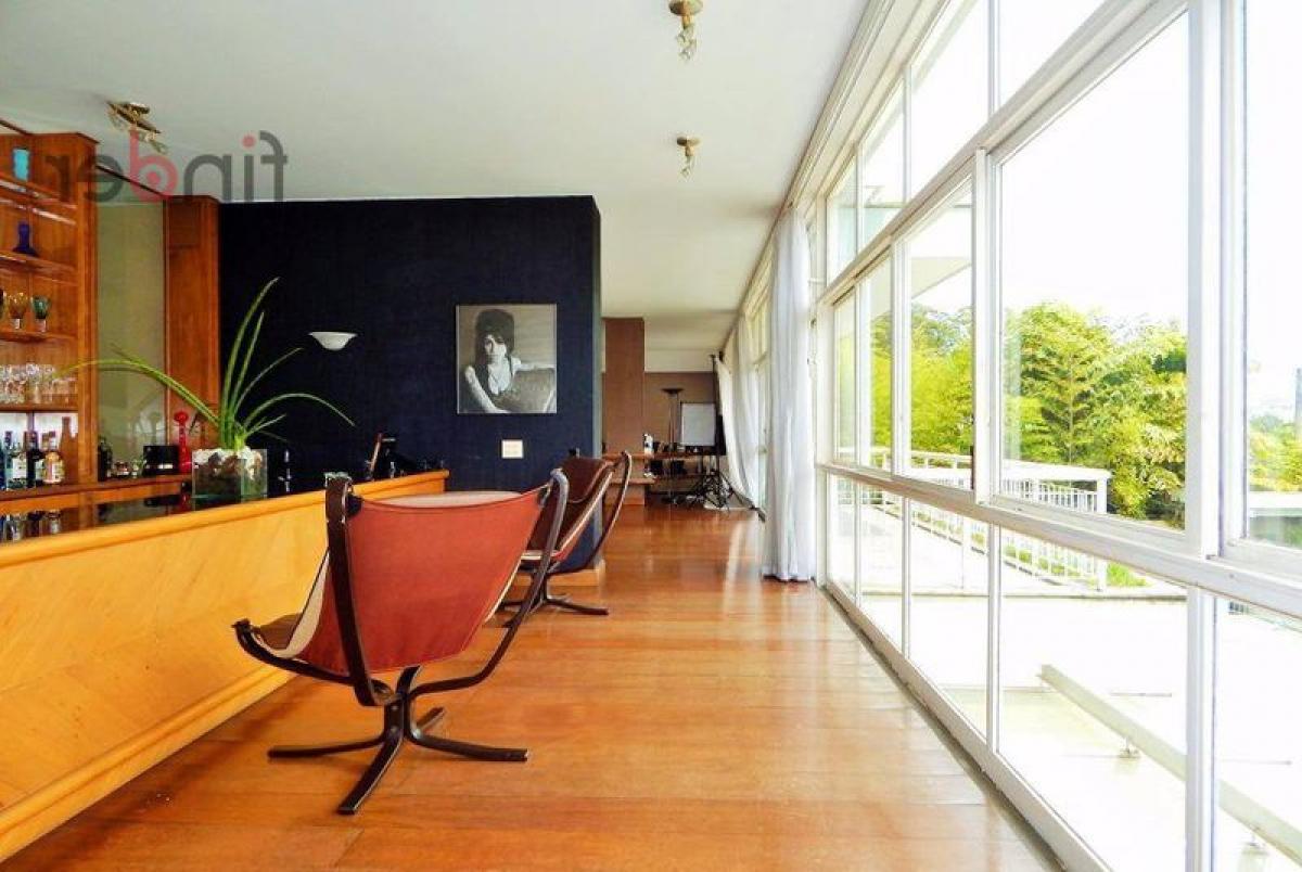 Дом с 6 спальнями в Сан-Паулу, Бразилия № 518732