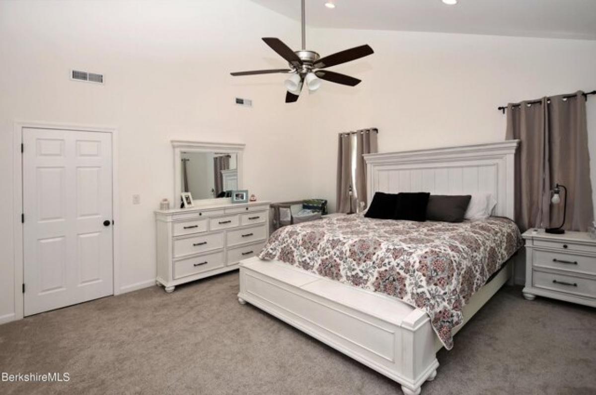 4 bedrooms House in Becket, USA No. 438470