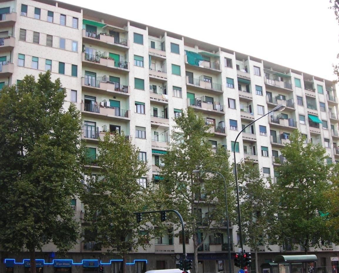 Apartamento de 2 dormitorios en Turin, Italy No. 330942