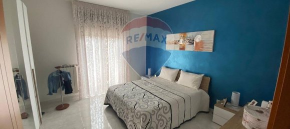 Квартира с 3 комнатами в Джоя дель Колле, Италия № 3522 8