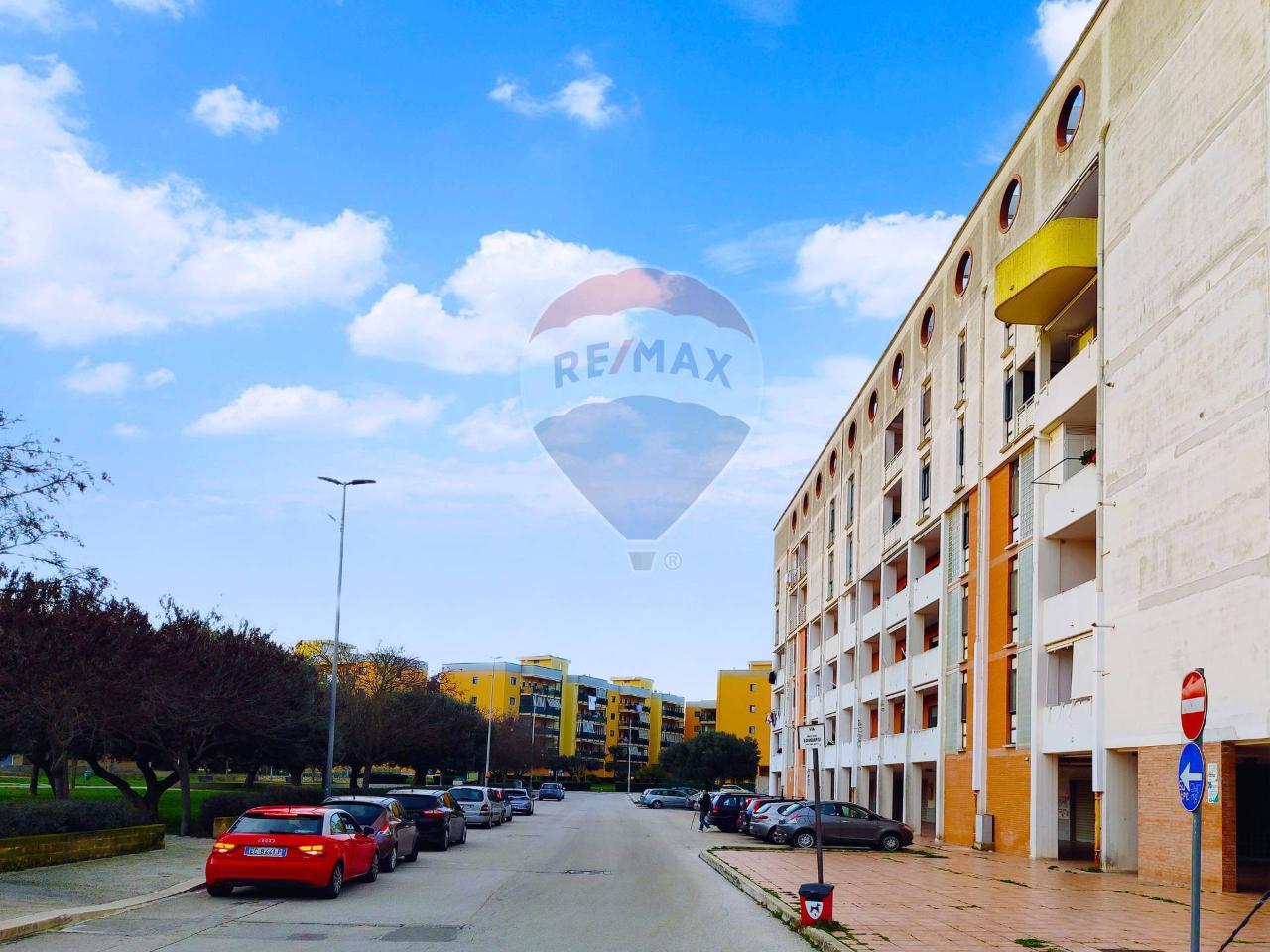 Квартира с 3 комнатами в Джоя дель Колле, Италия № 3522