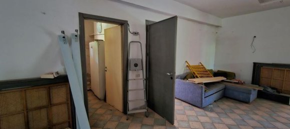 3-Zimmer Wohnung in Rome, Italy, Nr. 222786 8