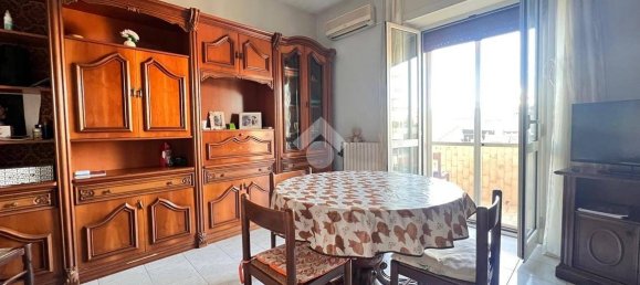 2 Schlafzimmer Wohnung in Foggia, Italy, Nr. 331750 3