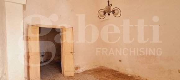 Дом с 3 комнатами в Taurisano, Италия № 353237 9