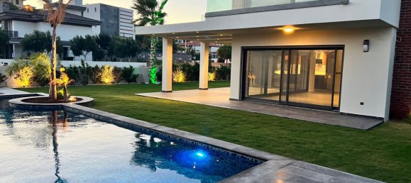 Villa 5+1 in Izmir, Turkey No. 17282 2