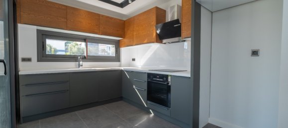 Villa 5+1 in Izmir, Turkey No. 17282 13