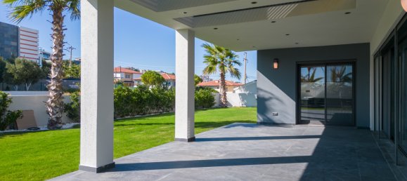 Villa 5+1 in Izmir, Turkey No. 17282 14